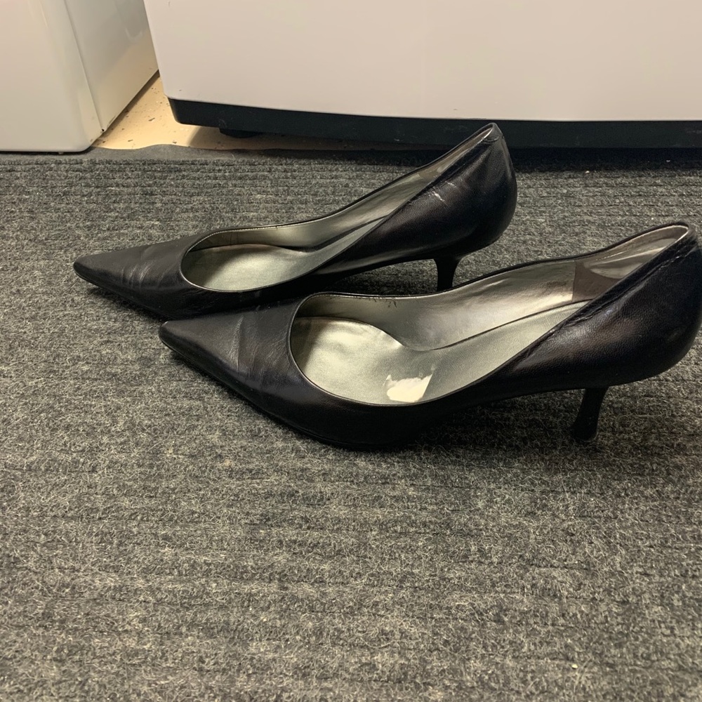 Nine West pumps